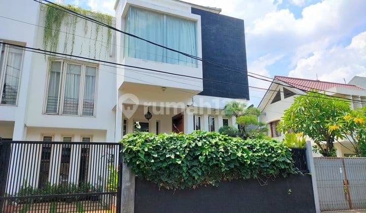 Rumah Cantik Bagus Sekali Siap Huni di Pondok Kelapa Jaktim