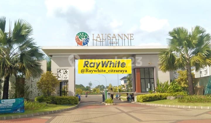 Rumah Mewah, Fasilitas Cluster Lengkap & Menarik di Lausanne Park