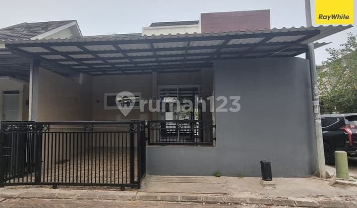 Dijual Rumah Bagus Unfurnished SHM di Taman Puspa