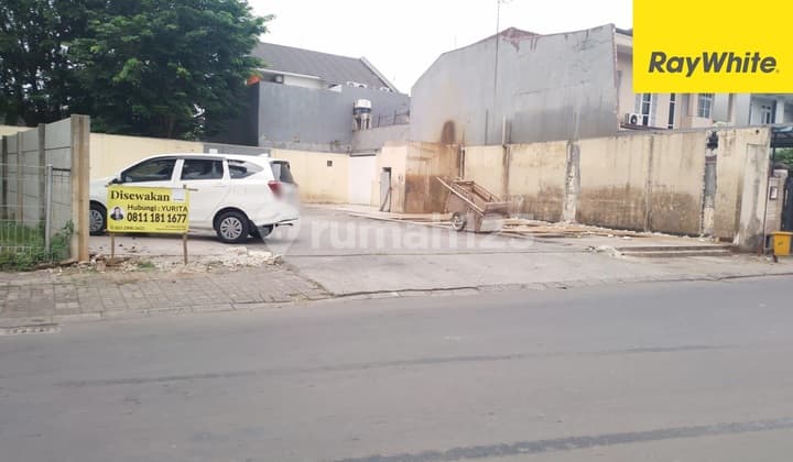 For Rent Spacious 440 m2 Lot Suitable for Business in Taman Palma