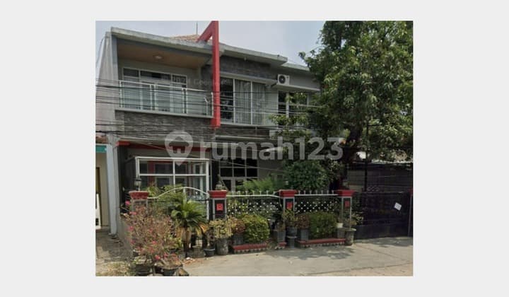 DIJUAL RUMAH MEWAH SIAP HUNI LOKASI STRATEGIS DEPAN POM BENSIN
