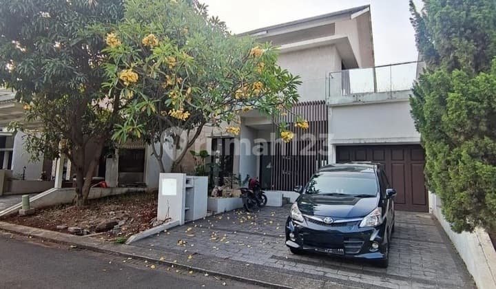 Rumah 2lantai di cluster exclusive Asia tropis kota harapan indah