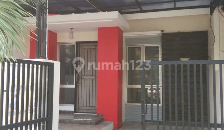 Rumah cantik dalam komplek di Cluster Ifolia kota harapan indah kota bekasi