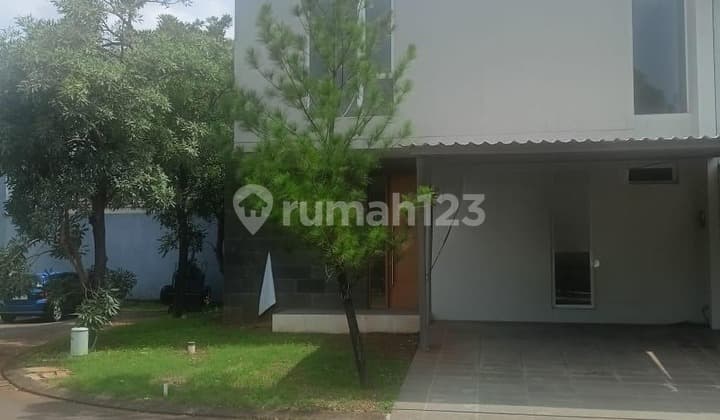 2-Story Corner House Facing Southeast in JGC Jakarta Garden City