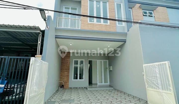 New House Pondok Tjandra Cluster Mango 2 Floors South Facing