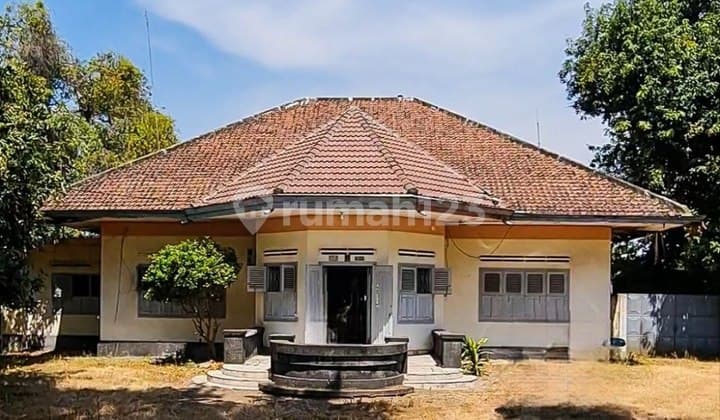 Rumah Usaha Jalan Hayam Wuruk Mojokerto Area Komersil Strategis