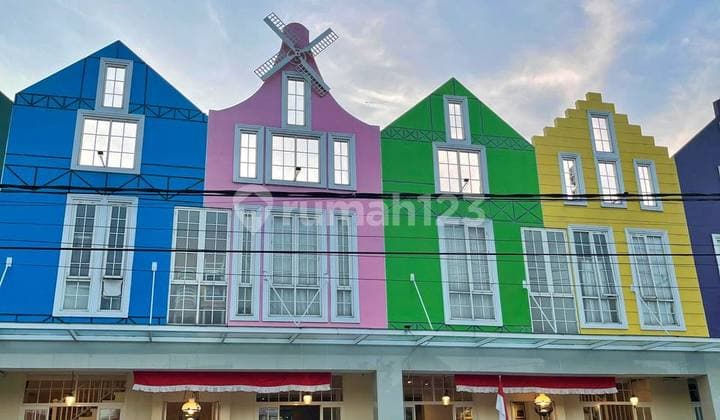 Hotel / Kos Kolonial Modern Area Blimbing Malang 20 Kamar Furnish