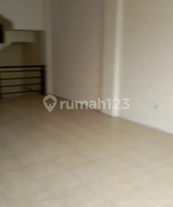 Nice cheap new shophouse in Sawah Besar, Central Jakarta