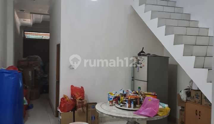 Ruko 3 lantai siap pakai di pembangunan jakarta pusat
