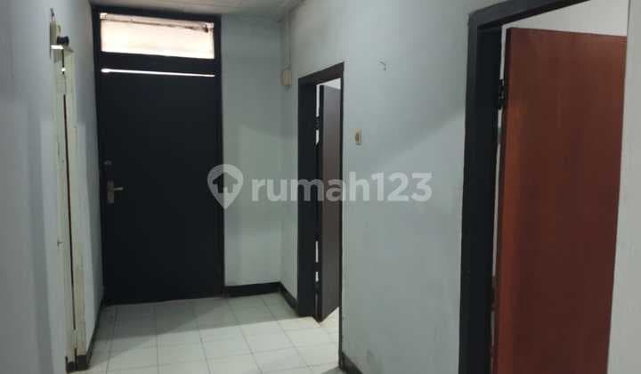 Rental House with alley access on Jl Dipatiukur, Bandung