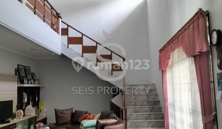 DIJUAL RUMAH SIAP HUNI DI SETRASARI KOTA BANDUNG