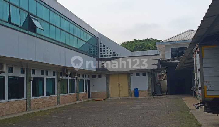 For Quick Sale Office Building In Ciateul Regol Bandung
