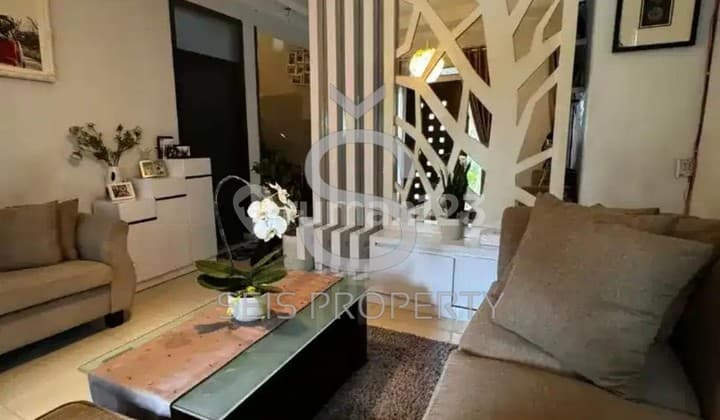 DIJUAL RUMAH MEWAH SIAP HUNI DI JL CIATEUL TENGAH BANDUNG