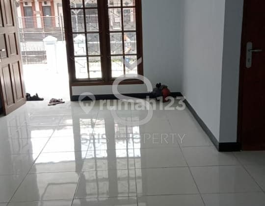 DIJUAL RUMAH SIAP HUNI DI TAMAN CIBADUYUT INDAH BANDUNG