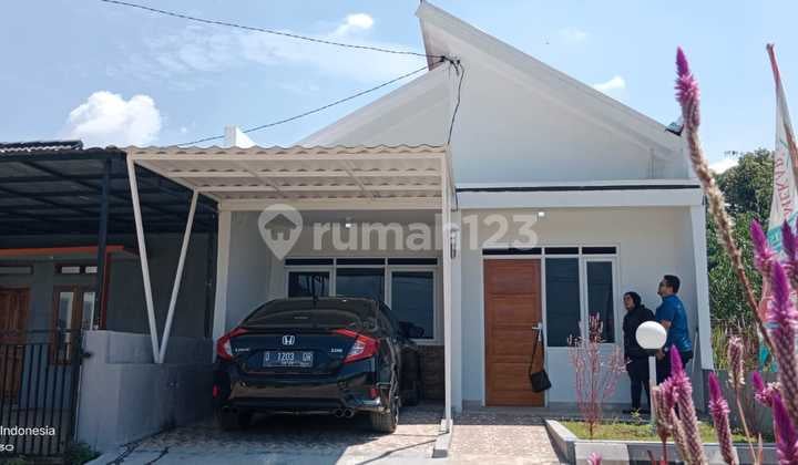 Rumah Mewah Gaya Scandinavian Jl. Pameungpeuk Bandung