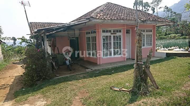 Rumah Murah Dan Tanah Luas Di Lembang Bandung Barat