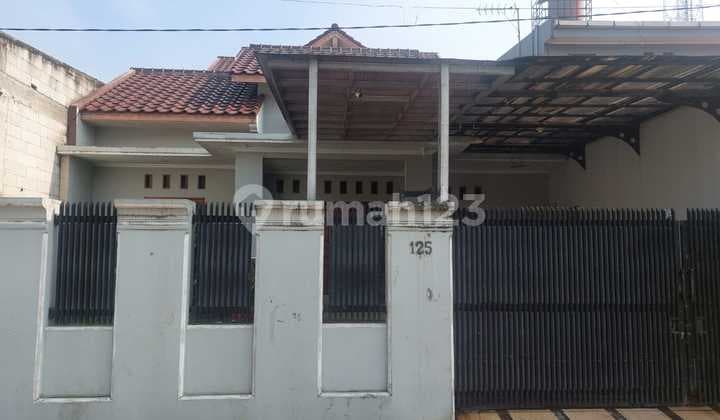 Di Jual Rumah 2 Lantai Bagus rapih, bersih, nyaman dan siap huni di MAKRIK Bojong rawalumbu, Bekasi Selatan
