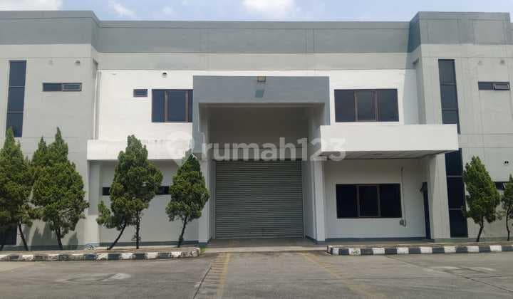 Di Sewakan Gudang Bersih, Rapih, Siap Pakai di Kawasan Ejip Cikarang