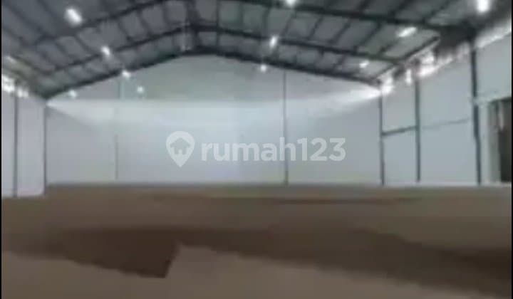 Di Sewakan Gudang Daerah Legok