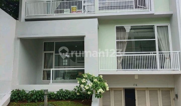 For Sale Luxury House in Jagakarsa