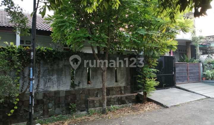 Rumah 1 Lantai, Bebas Banjir Dekat St Sudimara