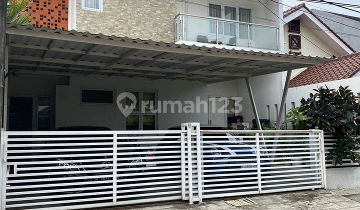 Rumah Siap Huni Kondisi Terawat Baik dan Strategis @Bintaro