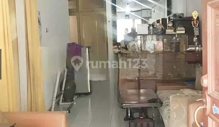 Rumah 2 Lantai di Perumahan Nyaman Lebak Bulus Jakarta Selatan