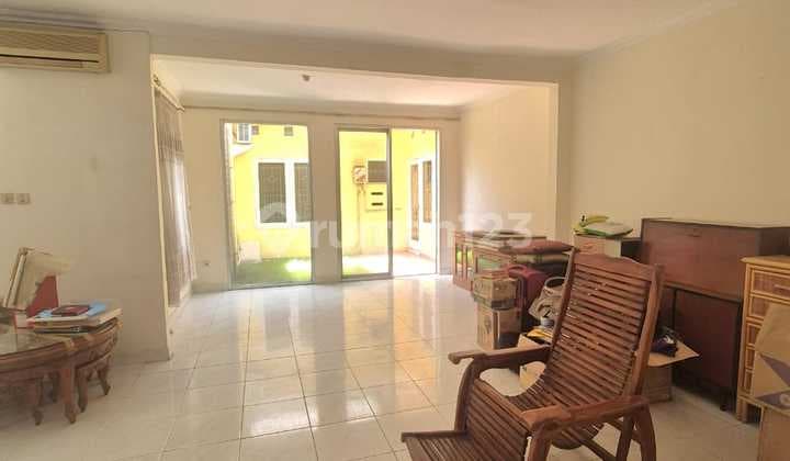 For Sale! Rumah Luas 2 Lantai di Puri Bintaro Sektor 9 - Harga Nego!