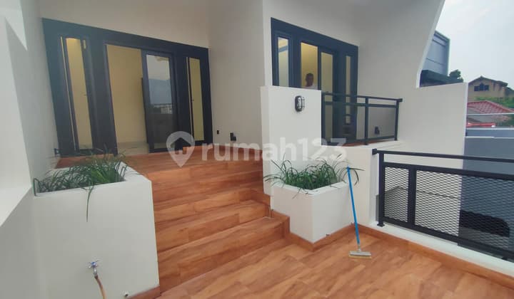 Dijual Rumah Siap Huni di Graha Bintaro - Lokasi Strategis, Harga Terjangkau!