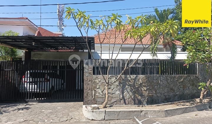 Rumah Dijual di Jalan Jemur Andyani Surabaya
