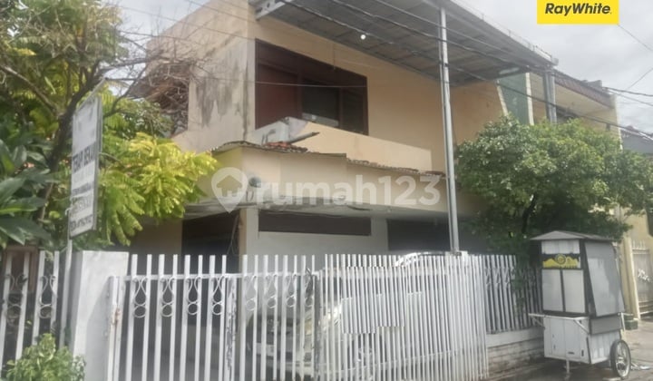 For Sale House on Petemon Street Sidomulyo Surabaya For Sale House on Petemon Street Sidomulyo Surabaya