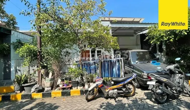Dijual Rumah SHM di Griya Kebraon Selatan Surabaya