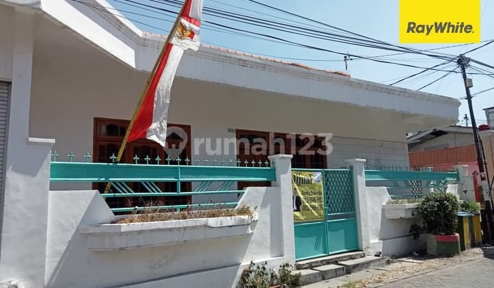 Dijual Rumah SHM di Jalan Sidoyoso Simokerto Surabaya