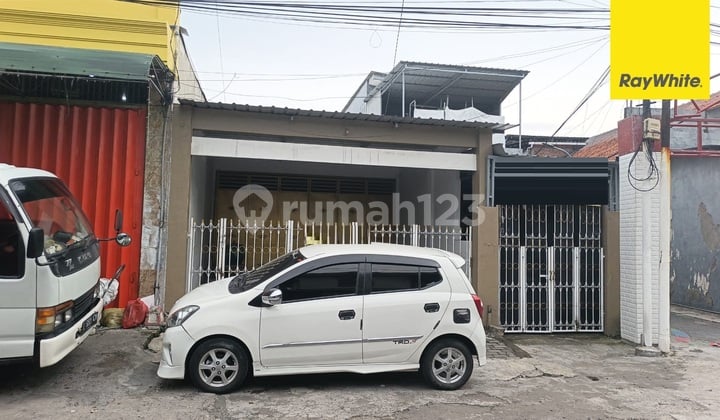 Rumah Disewakan di Jalan Raya Pulo Wonokromo Surabaya Rumah Disewakan di Jalan Raya Pulo Wonokromo Surabaya