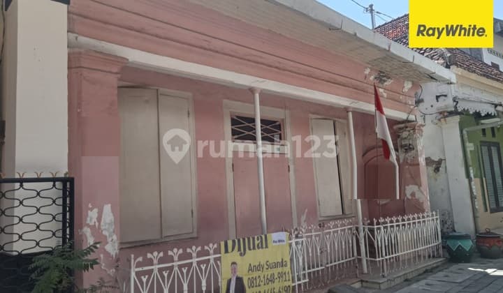 Dijual Rumah SHM di Jalan Kawatan Bubutan Surabaya Pusat