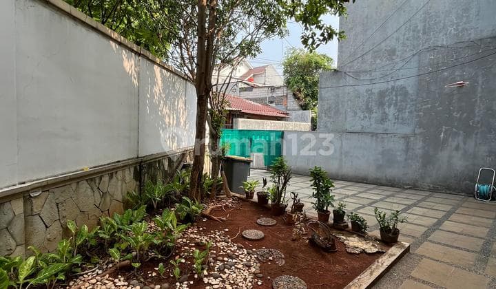 For Sale Ready-to-Occupy Nice House in Pejaten, South Jakarta