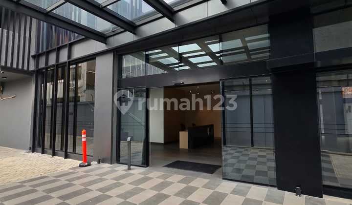 Disewakan Brand New Office Space Kondisi Bare Slipi Jakarta Barat