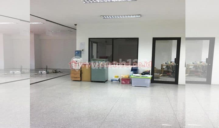 For Sale: Adjoined Shophouse with the Best Price in Pangeran Jayakarta