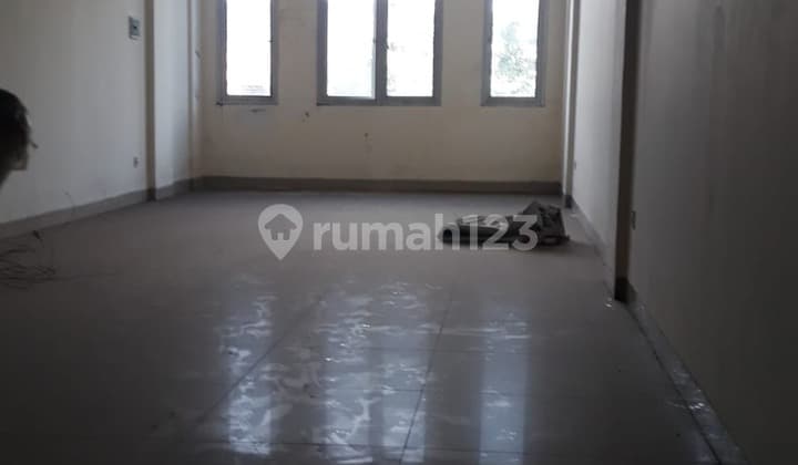 Disewa Ruko Gandeng Cocok untuk Usaha di Muara Karang