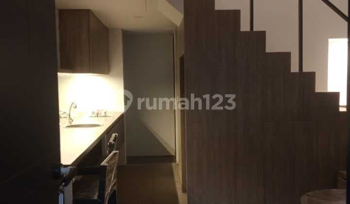 Rumah 2 Lantai Bagus Furnished Di Cluster Freja Bsd City