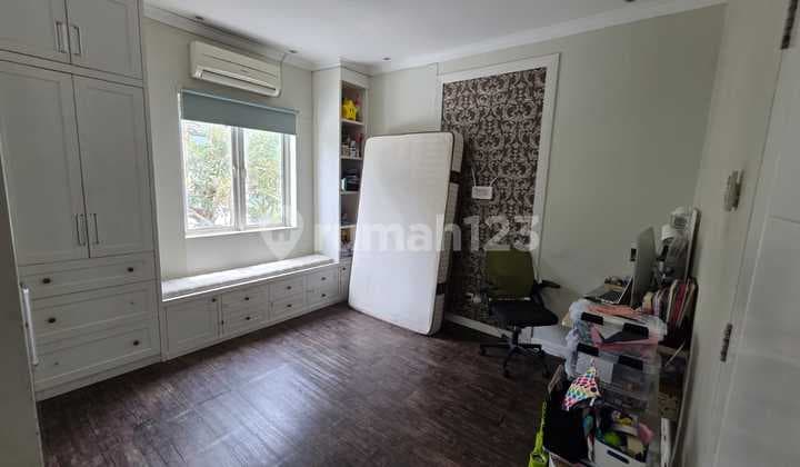 Rumah Bagus Siap Huni 2 Lantai di Premier Park 2 Modernland Tangerang