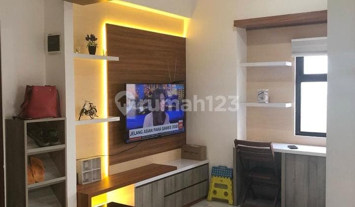 Kemang View Pekayon Bekasi Apartment with Pool View