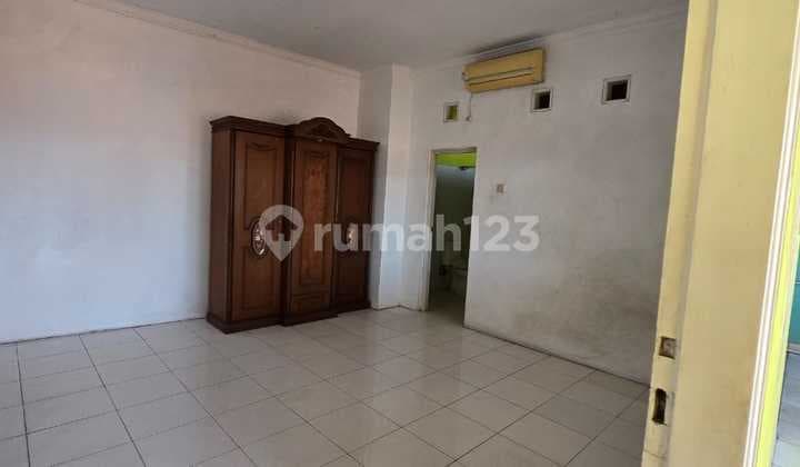 Rumah Luas dan Siap Huni di Cluster Boulevard Hijau Harapan Indah Bekasi