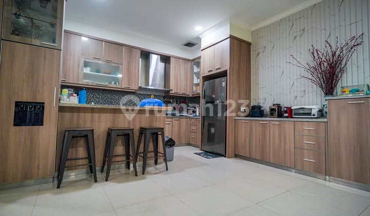 Rumah Asri K Gading