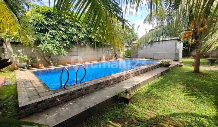 Tanah Dengan 2 Bungalow di Jagakarsa Super Asri