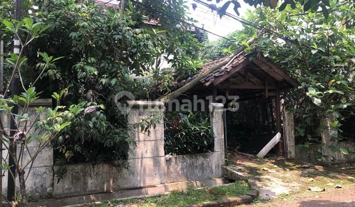 Kavling Rumah Tua Hitung Tanah Di Komplek Elit Dekat Toll