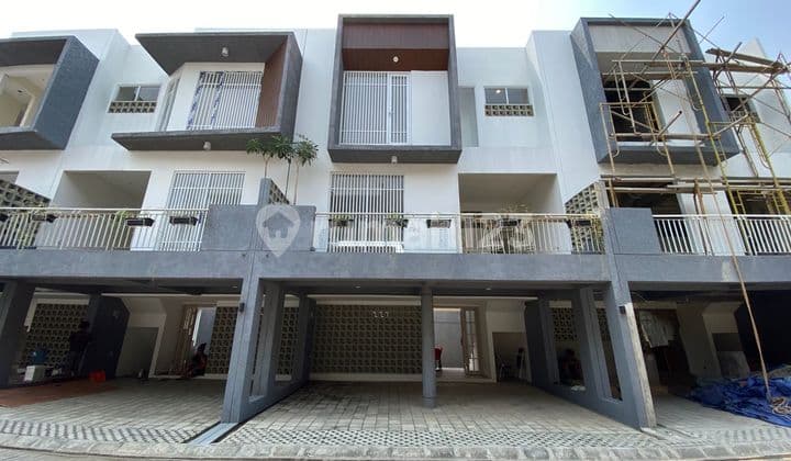 Modern Japanese Design House in Cinere, Cheapest Price 1.5 Billion