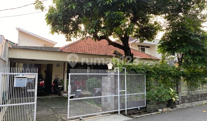 Rumah Asri Jalan Kaki Ke Stasiun Mrt
