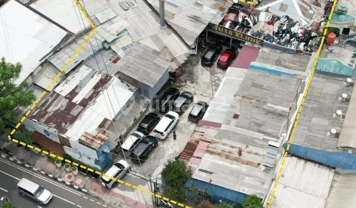 Lahan Komersil Super Strategis di Jalan Pramuka