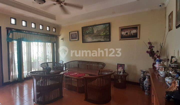 Rumah Apik Lokasi Strategis di Mampang JakSel